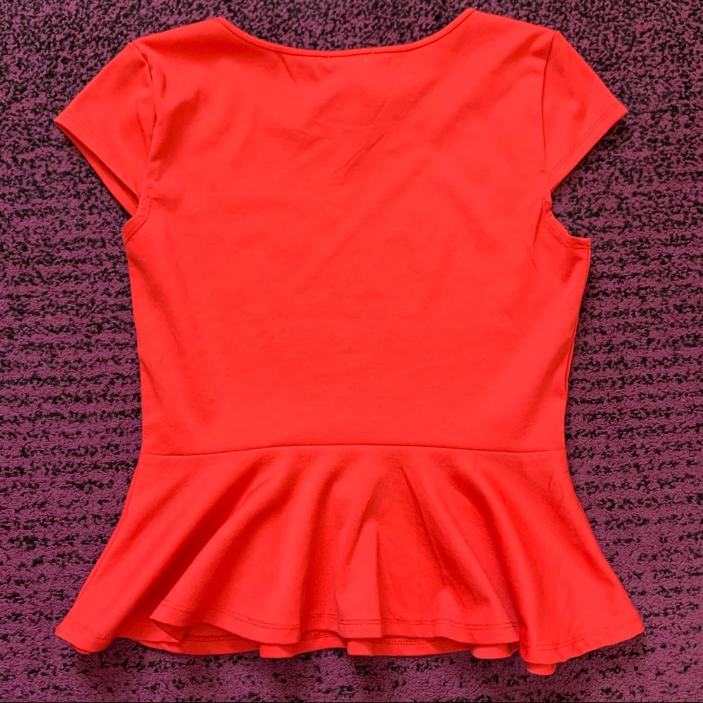 Red Top - Picture 5 of 6